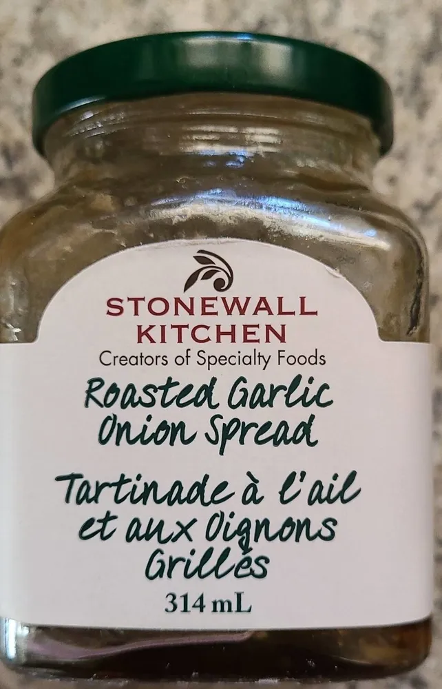 Roasted garlic onion spread