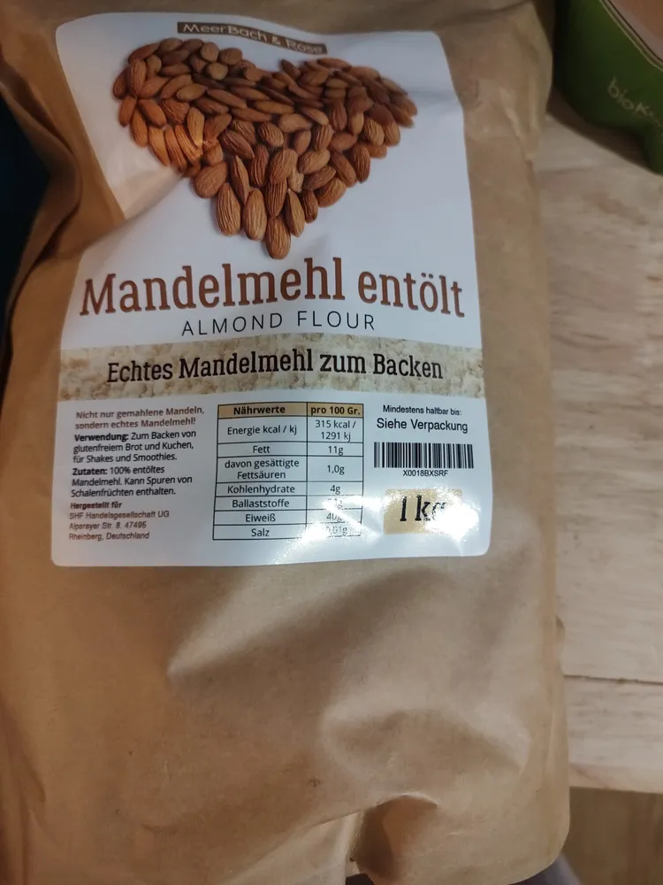 Mandelmehl entölt