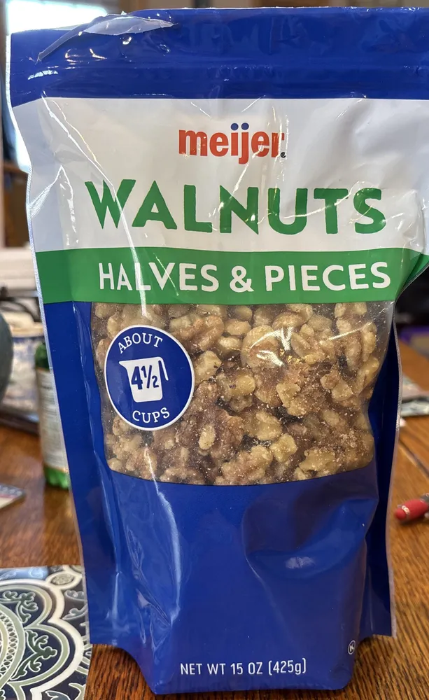 WALNUTS HALVES & PIECES