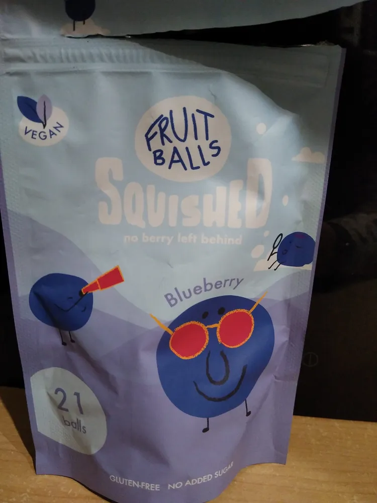 Blueberry fruit balls