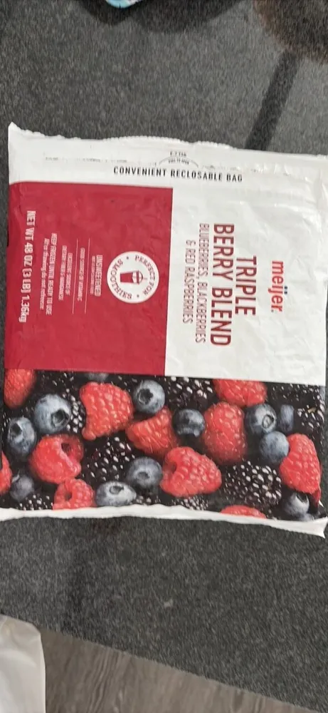 TRIPLE BERRY BLEND BLUEBERRIES, BLACKBERRIES & RED RASPBERRIES