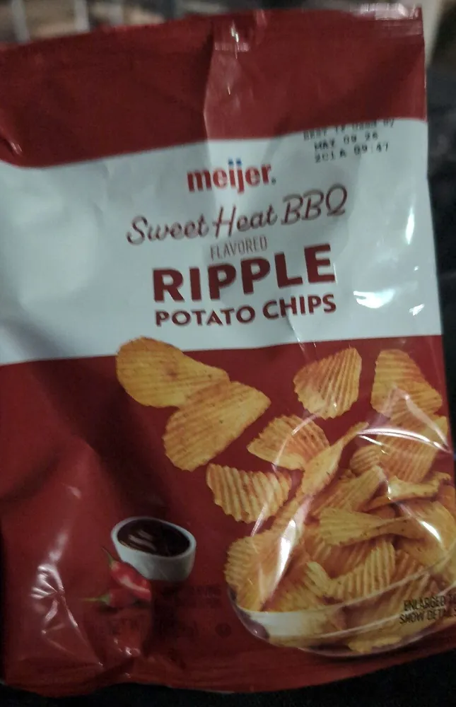 Sweet Heat BBQ ripple Potato Chips