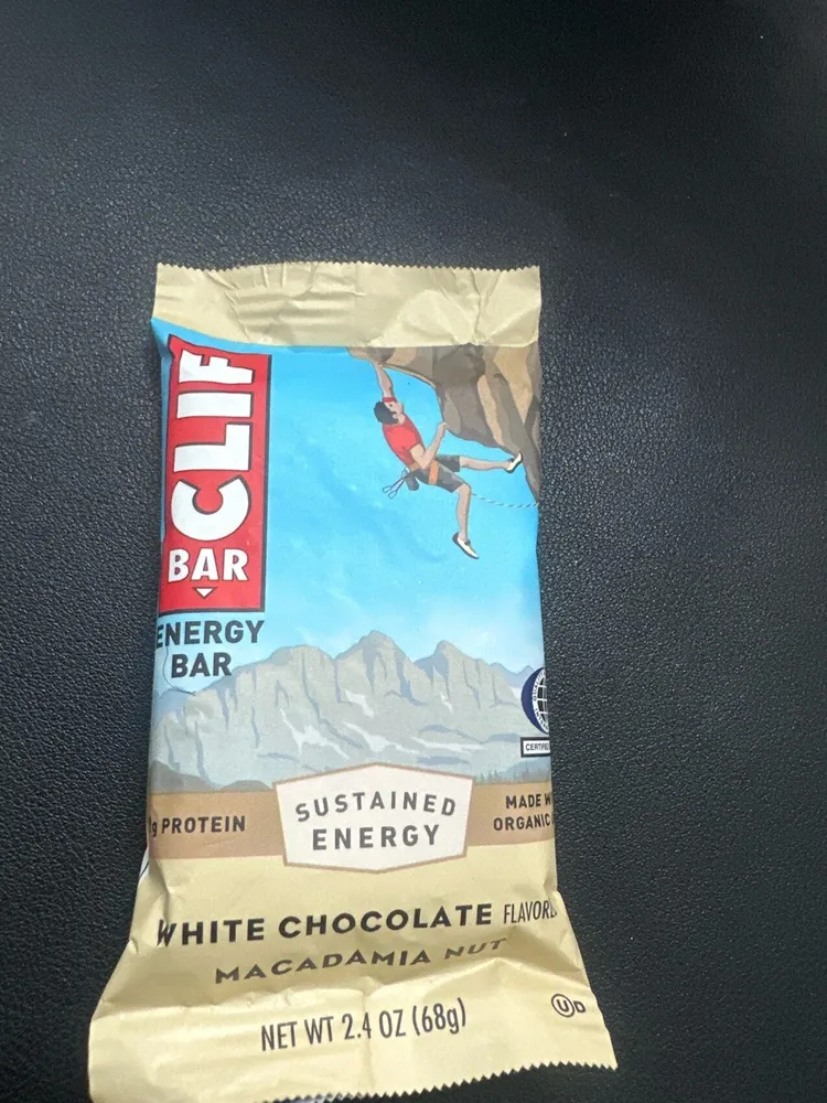 White Chocolate Macadamia Nut Energy Bar