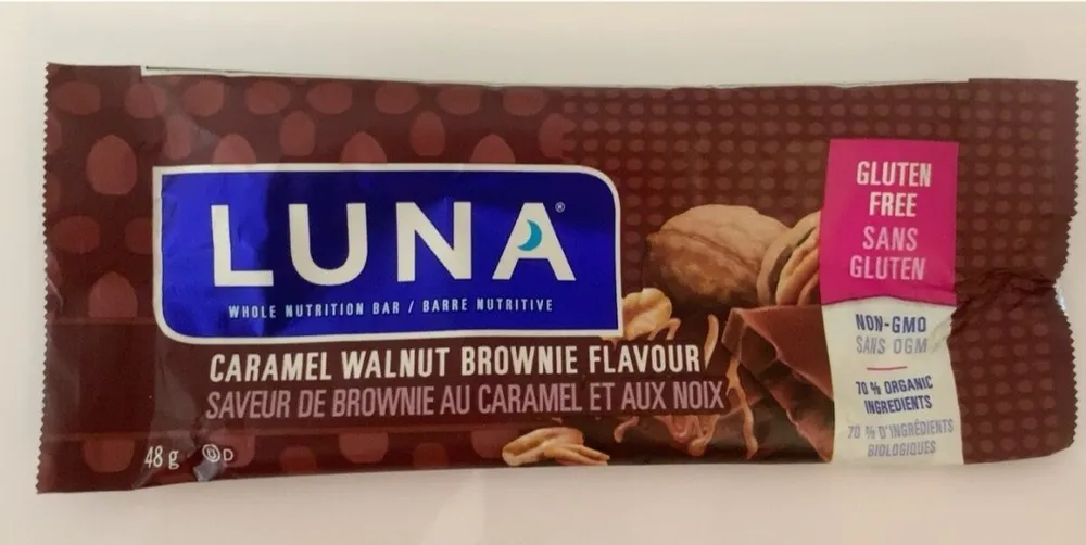 Caramel walnut brownie luna bar