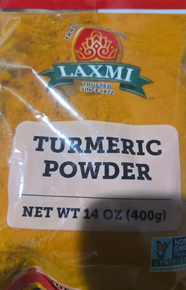 Natural ground turmeric powder