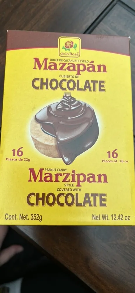 Mazapan cubierto de chocolate