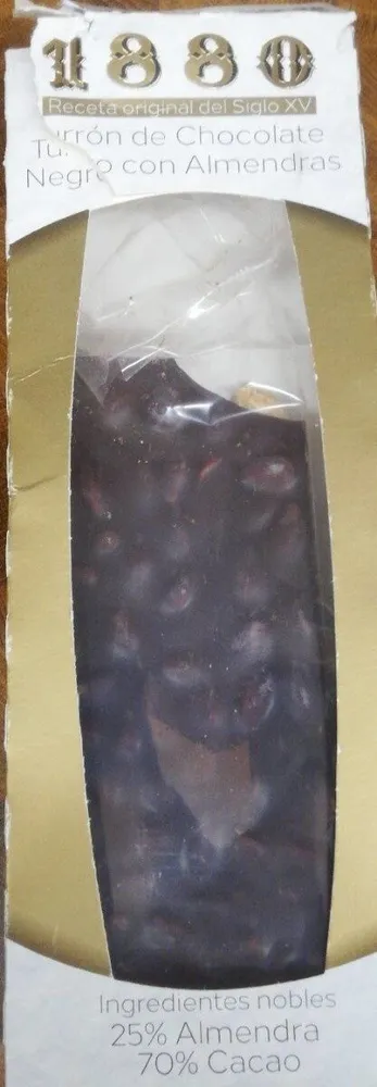 Turrón de chocolate negro con almendras