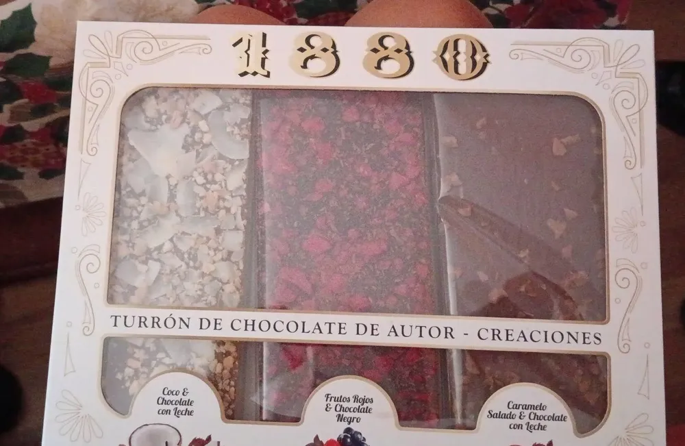 Turrón de chocolate de autor- creaciones