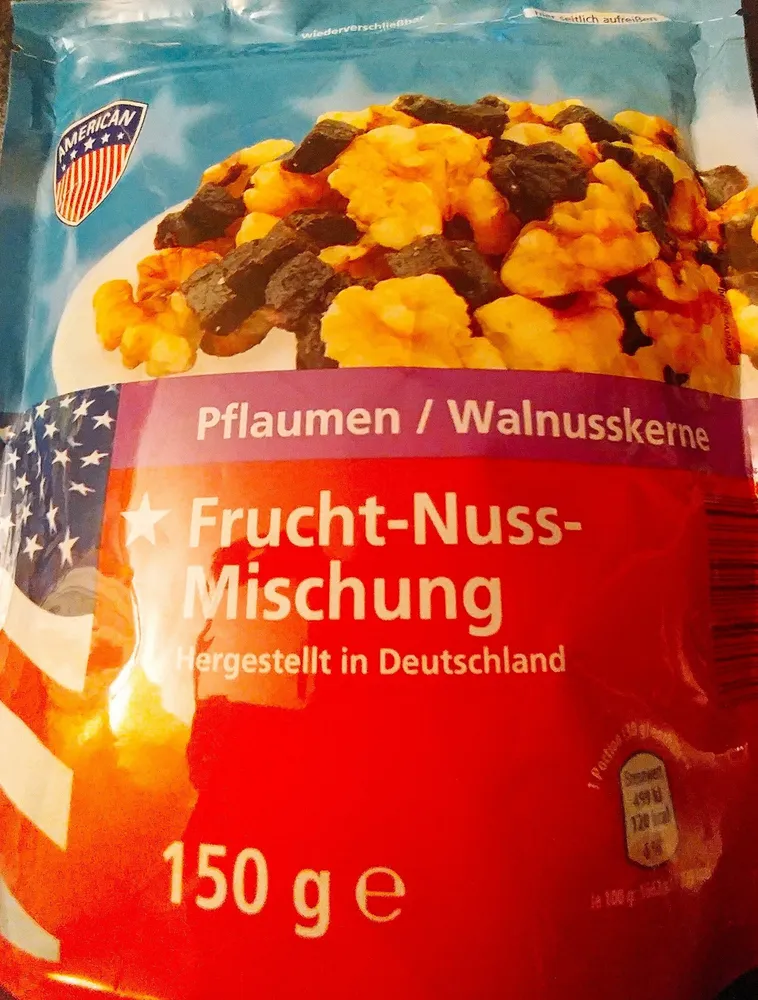 Frucht-Nuss-Mischung - Pflaumen-Wallnusskerne