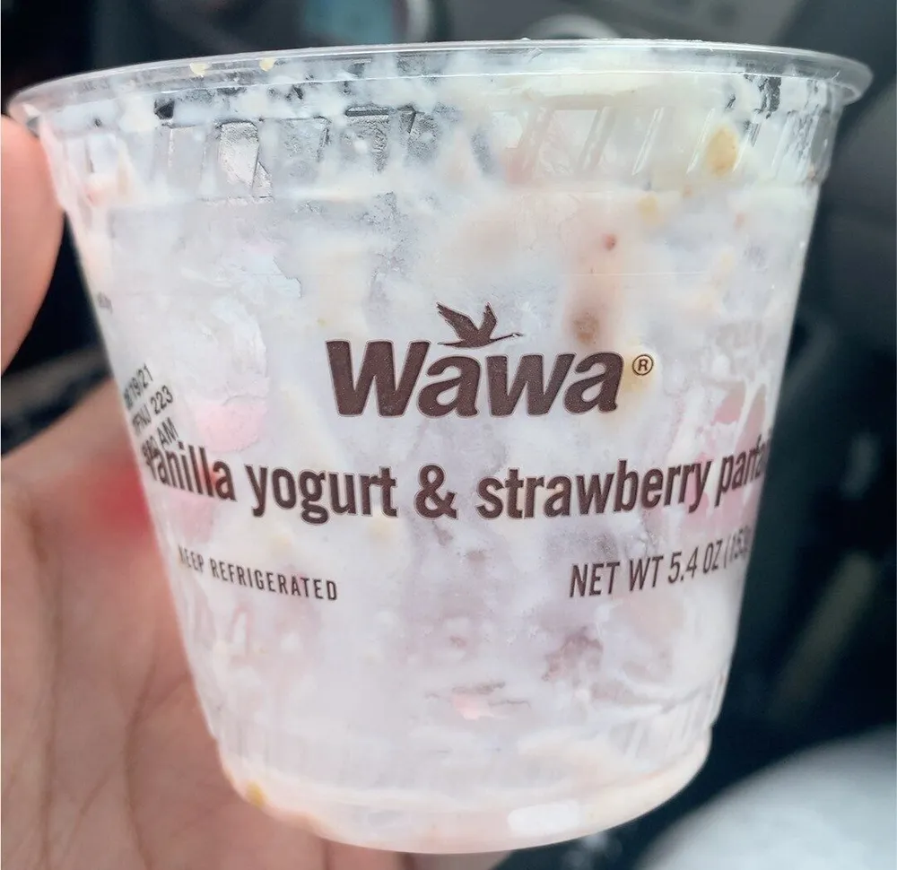 Vanilla Yogurt & Strawberry Parfait