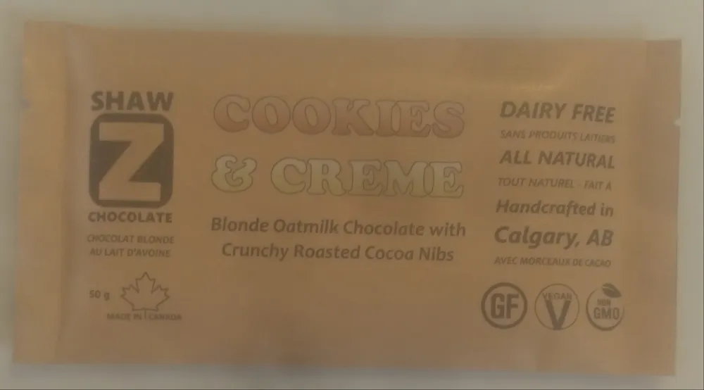 Cookies & Creme Blonde Oatmilk Chocolate Bar