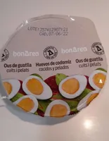 Ous de guatlla cuits i pelats