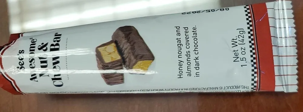 Awesome Nut and Chew Bar