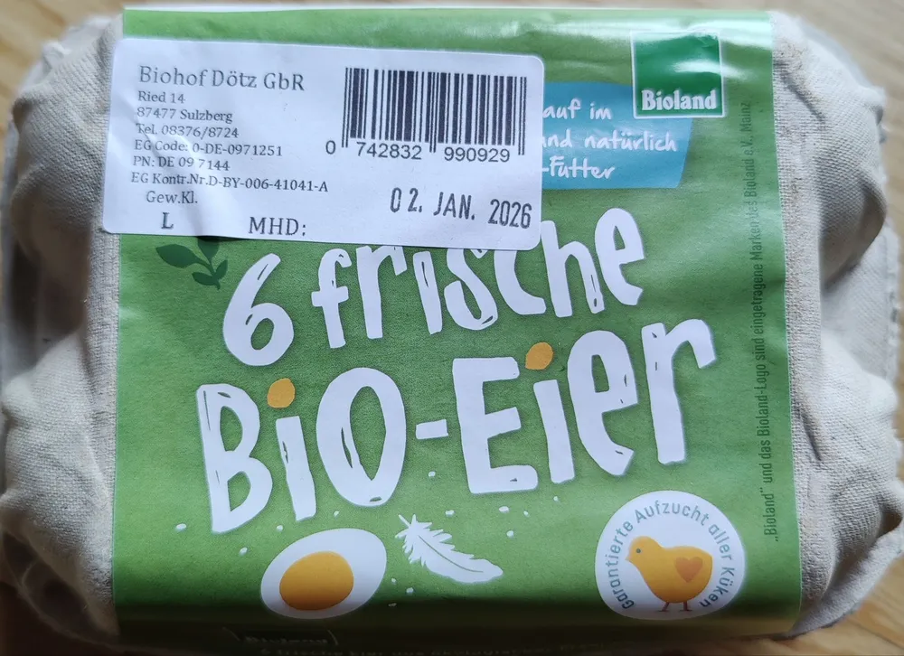 6 frische Bio-Eier