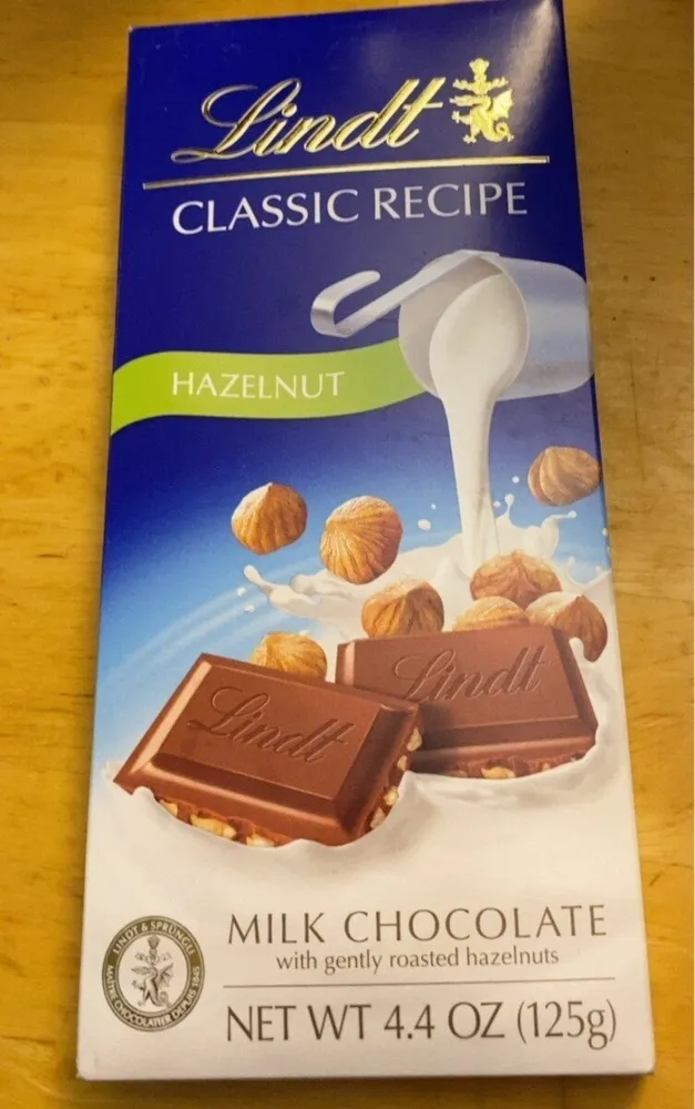 Milk Chocolate with hazelnuts