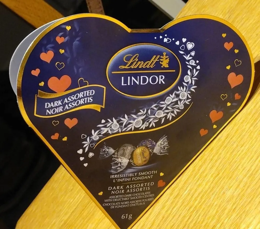 Lindor noir assortis