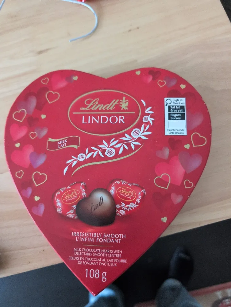 Lindor milk Chocoloate