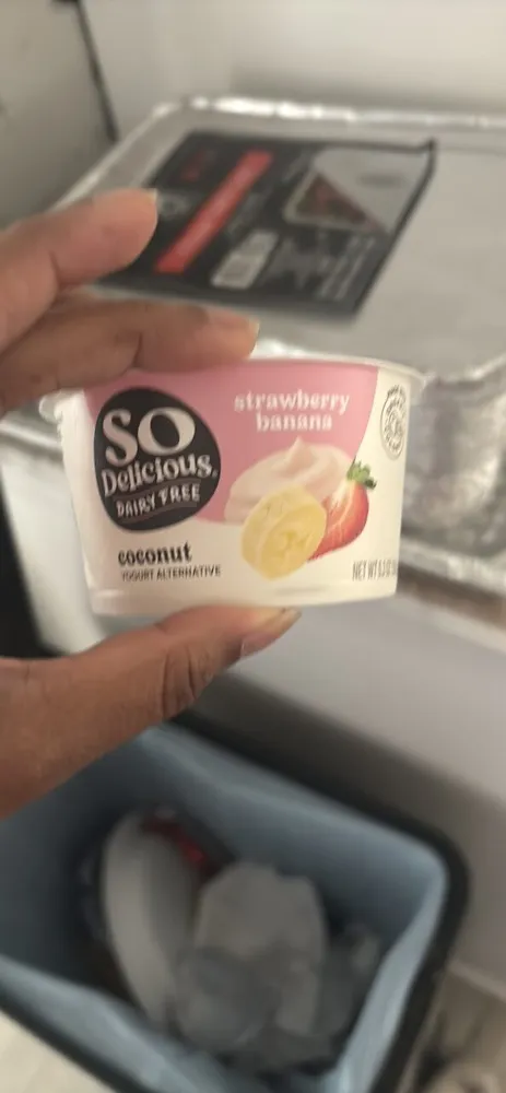 strawberry banana coconut yogurt alternative