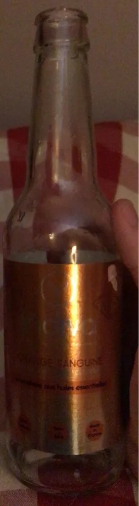 Limonade À l’huile essentielle d’orange sanguine