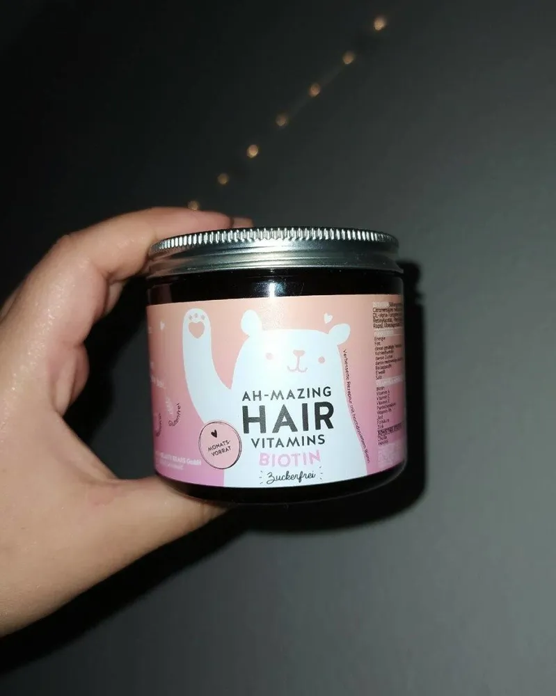 Ah-Mazing hair vitamins biotin