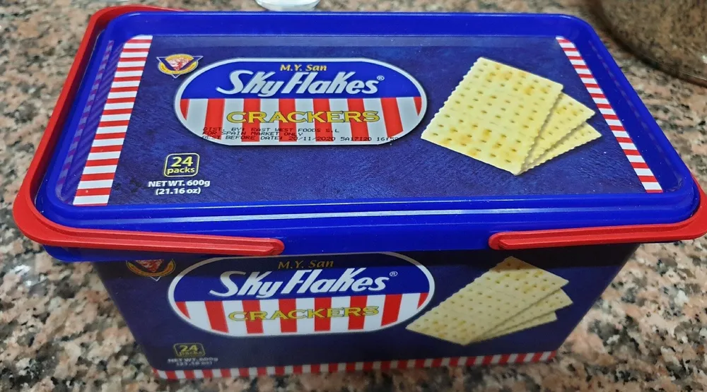 Sky Flakes Crackers