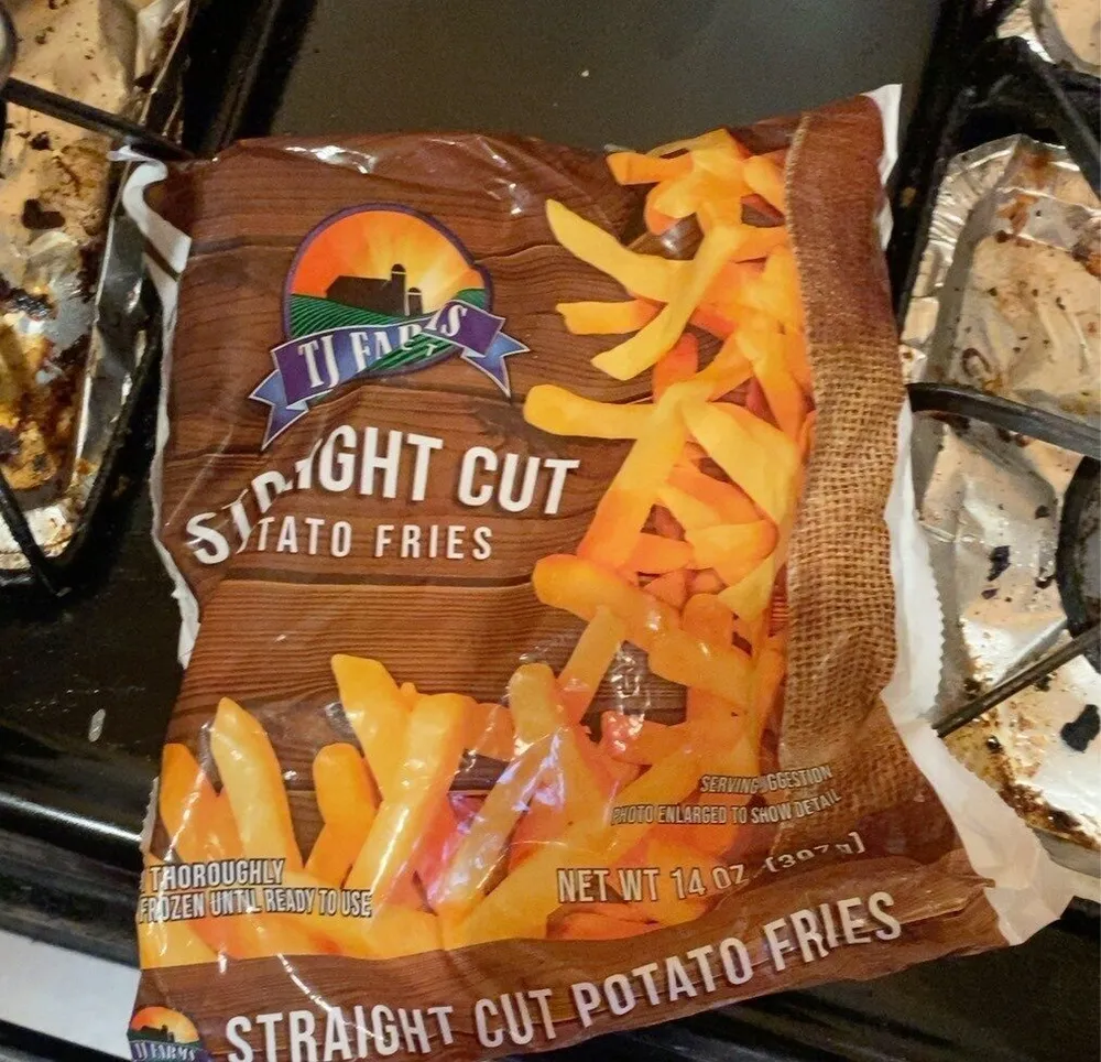 Straight cut potatoe fries
