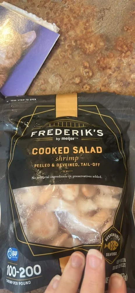 Cooked Salad Shrimp