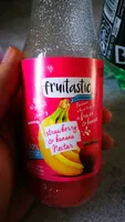 Boisson a base de purée de fraise et banane