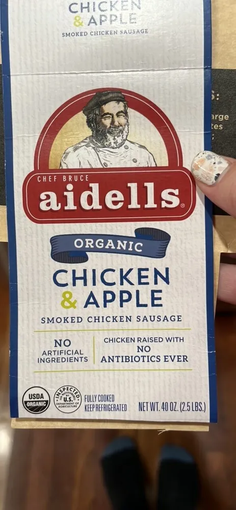 CHICKEN & APPLE SMOKED CHICKEN SAUSAGE