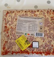Pizza jalbon fromage fondu