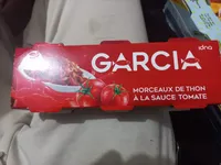 MORCEAUX DE THON À LA SAUCE TOMATE