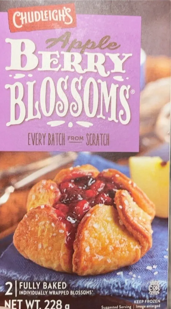 apple berry blossoms