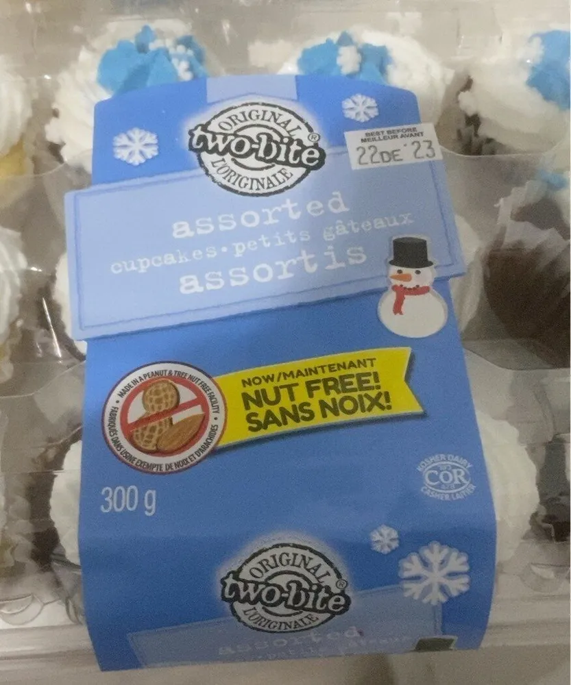 Assorted cupcakes