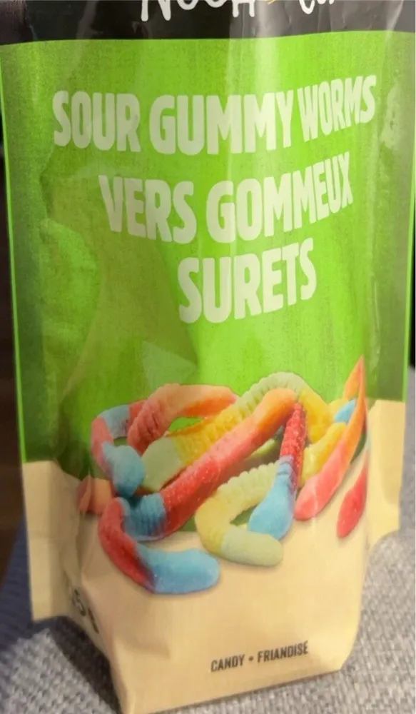 Sour gummy worms