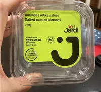 Amandes rôties salées