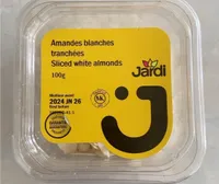 Amandes blanches tranchées