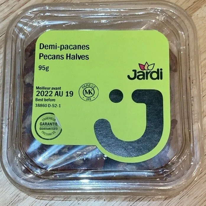 Demi-pacanes
