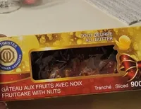 Gâteaux aux fruits avec noix