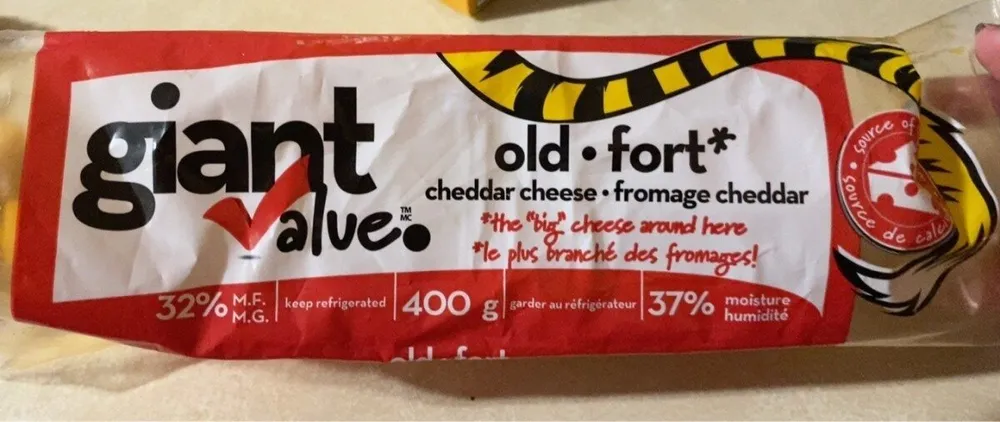 Old cheddar cheese
