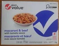 Macaroni and beef with tomato sauce