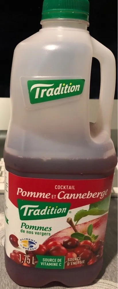 Cocktail pomme et canneberge