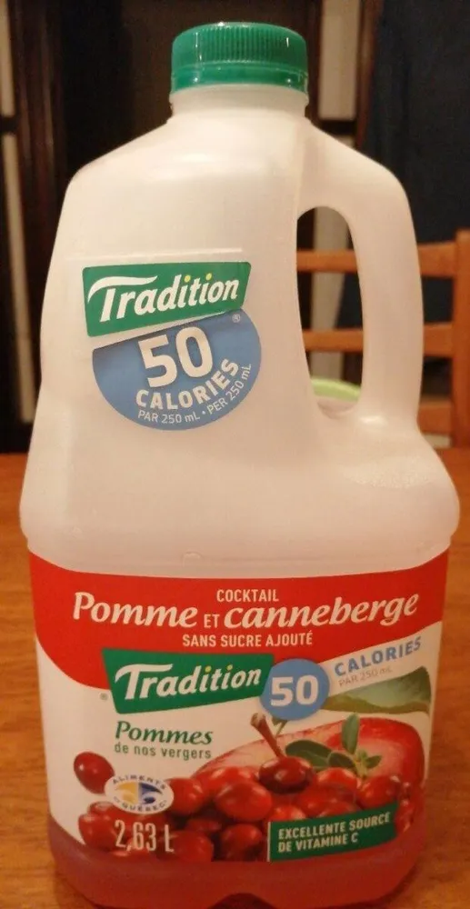 Cocktail pomme et canneberge sans sucre ajouté
