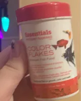 Color flakes fish food