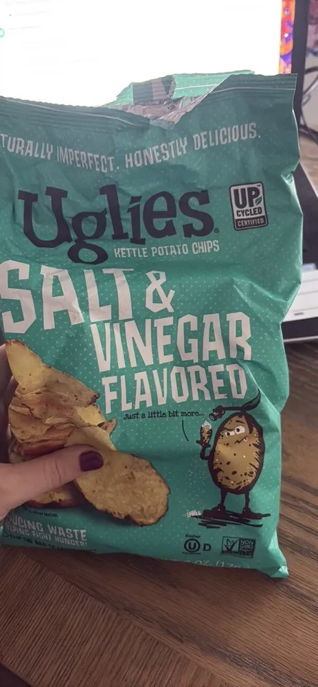 Salt & Vinegar Flavored Kettle Potato Chips