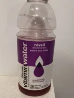 Boisson a l'eau enrichie de nutriments