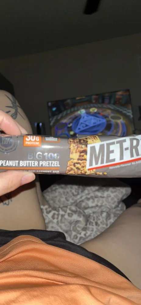 BIG 100 PEANUT BUTTER PRETZEL