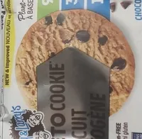 Keto chocolate chip cookie