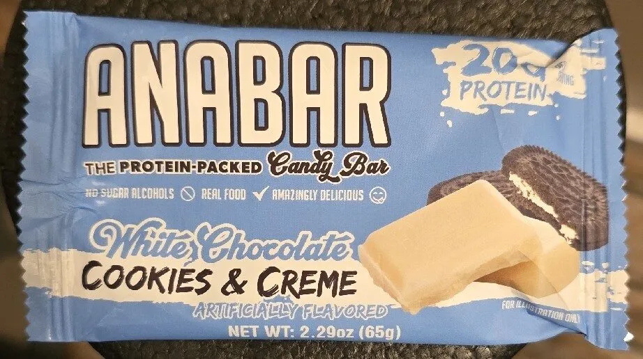 White Chocolate Cookies & Cream Candy Bar