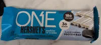 cookies 'n' creme flavor inspired protein bar
