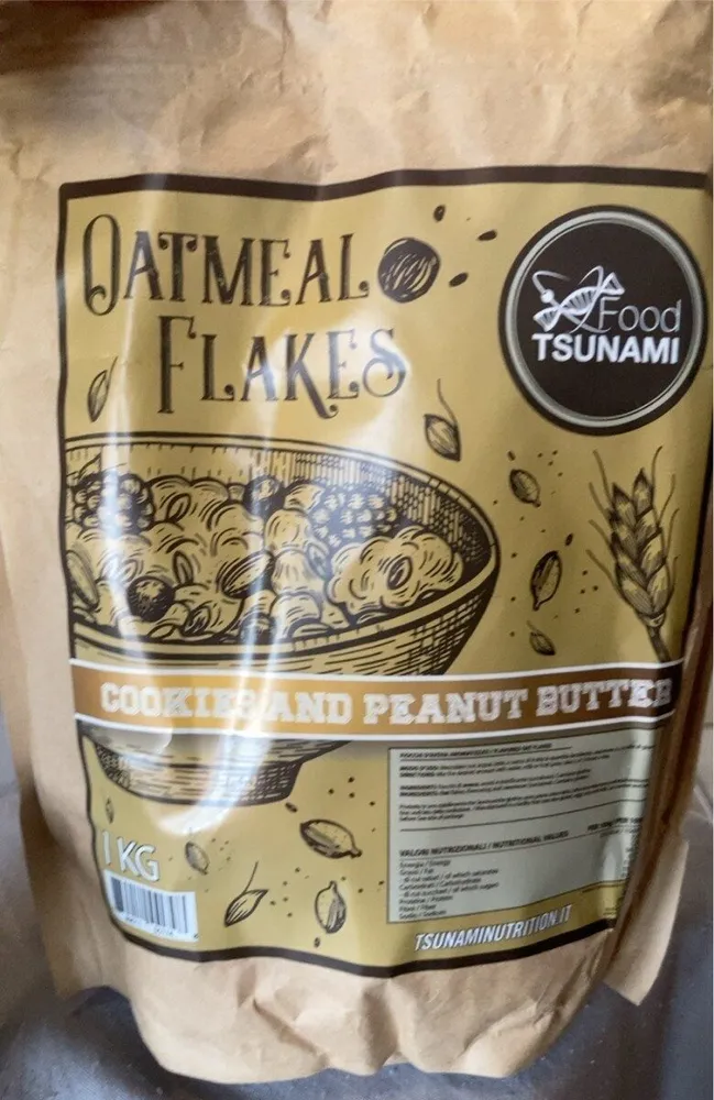 Oatmeal flakes cookies and peanut butter